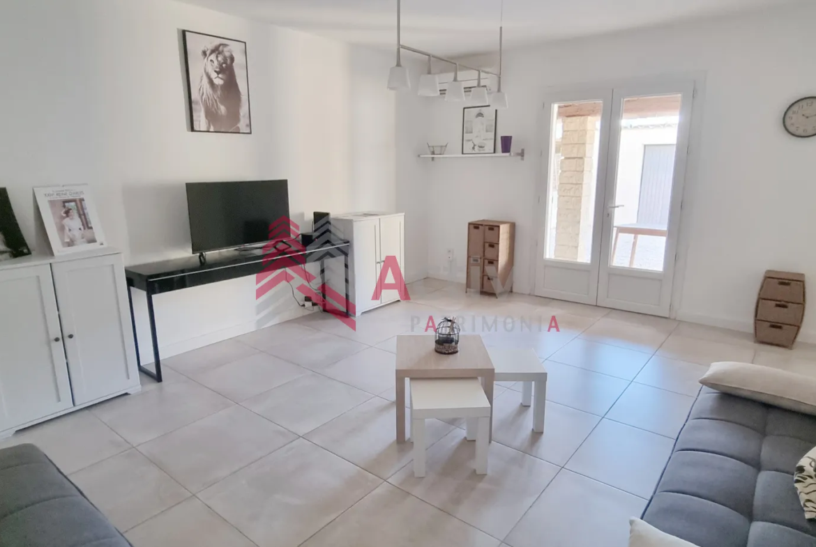 Charmante maison à vendre à Arles - 112 m2 avec terrain de 225 m2 