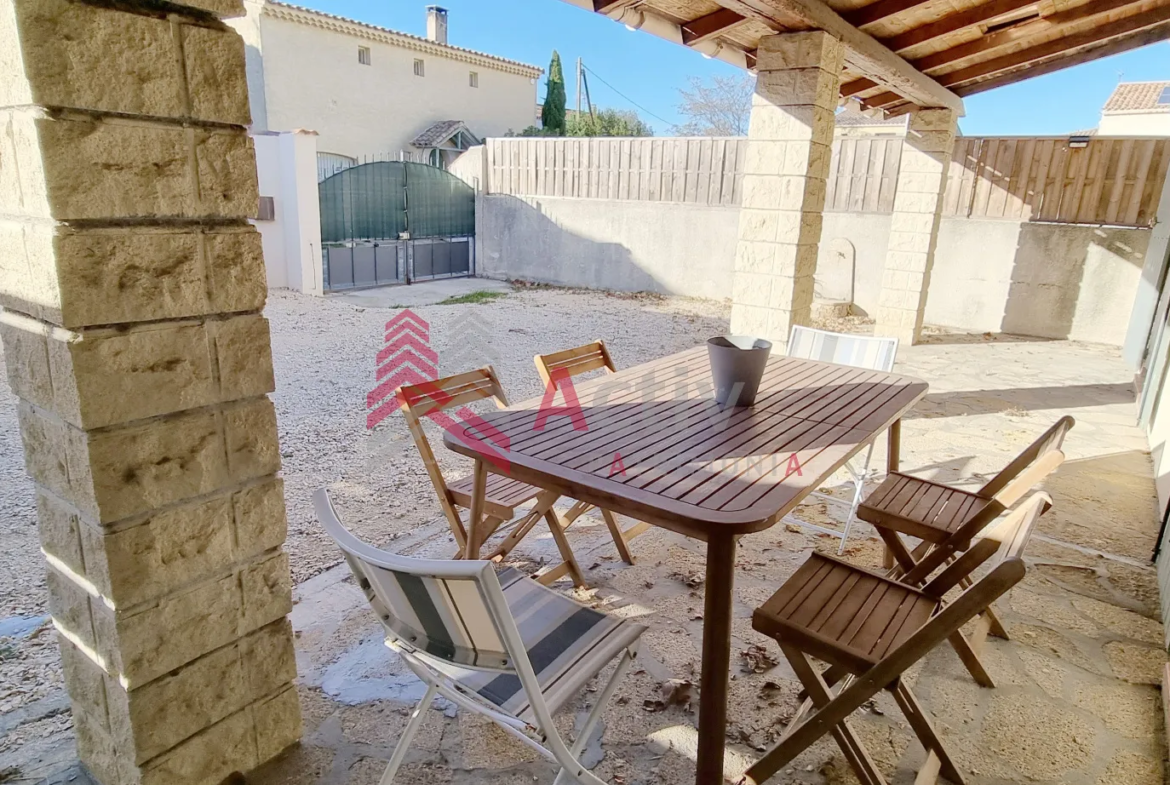 Charmante maison à vendre à Arles - 112 m2 avec terrain de 225 m2 