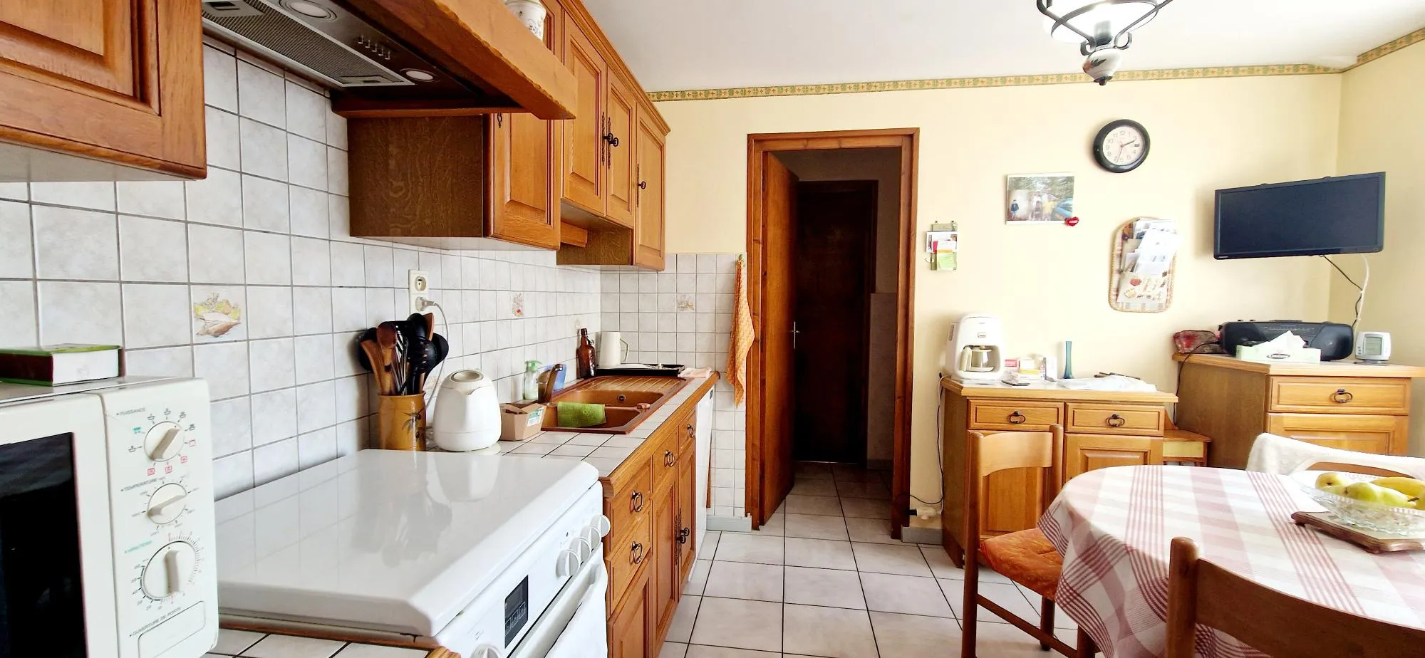 À vendre : Maison de ville 155 m² à Bollène avec terrasse et garage 