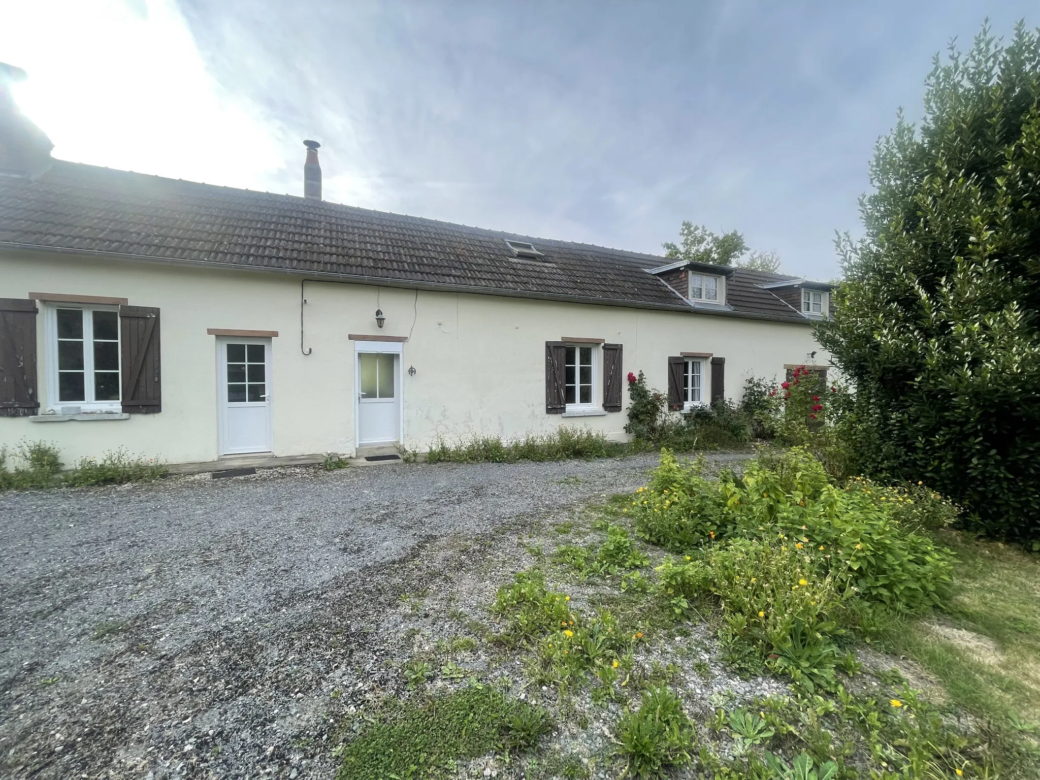 Maison de type longère à vendre à Montviette 