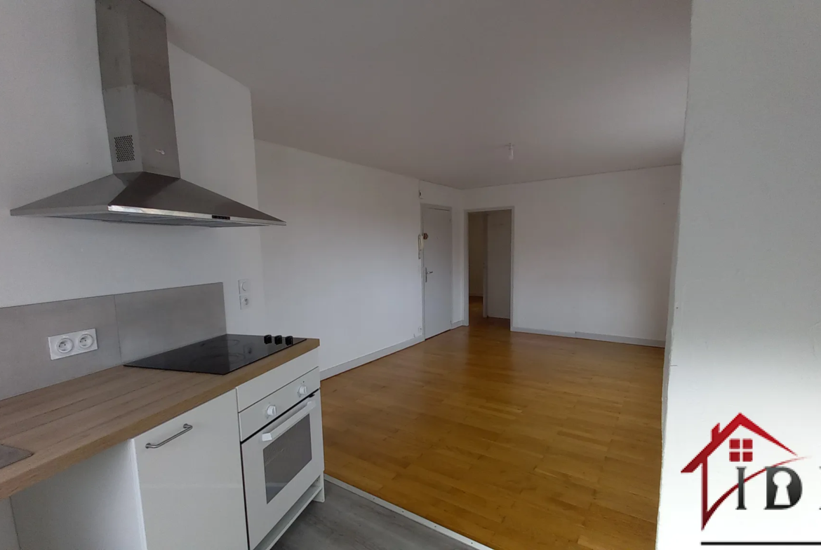 Appartement traversant de 50 m² à vendre à Lons le Saunier 