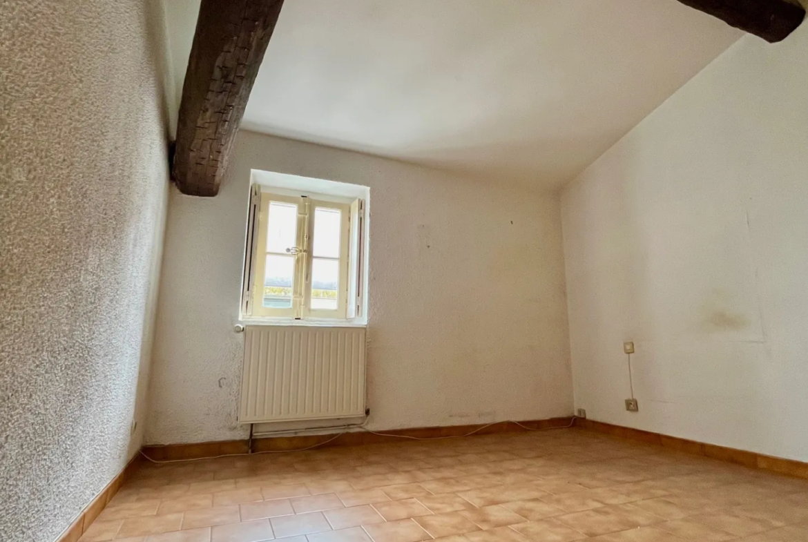 Appartement P2 de 50 m² à vendre à Nîmes - Dernier étage avec ascenseur 