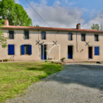 Fermette avec Gîte Indépendant à La Forêt-sur-Sèvre