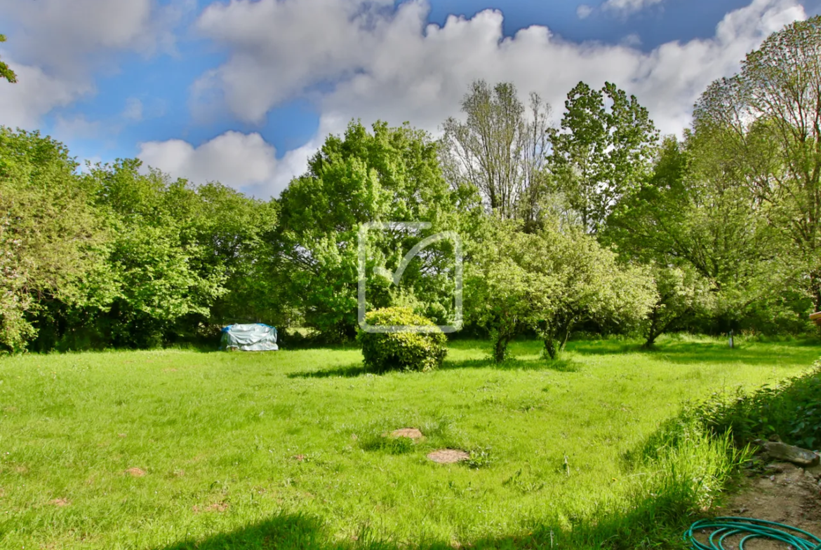 Fermette avec Gîte Indépendant à La Forêt-sur-Sèvre 