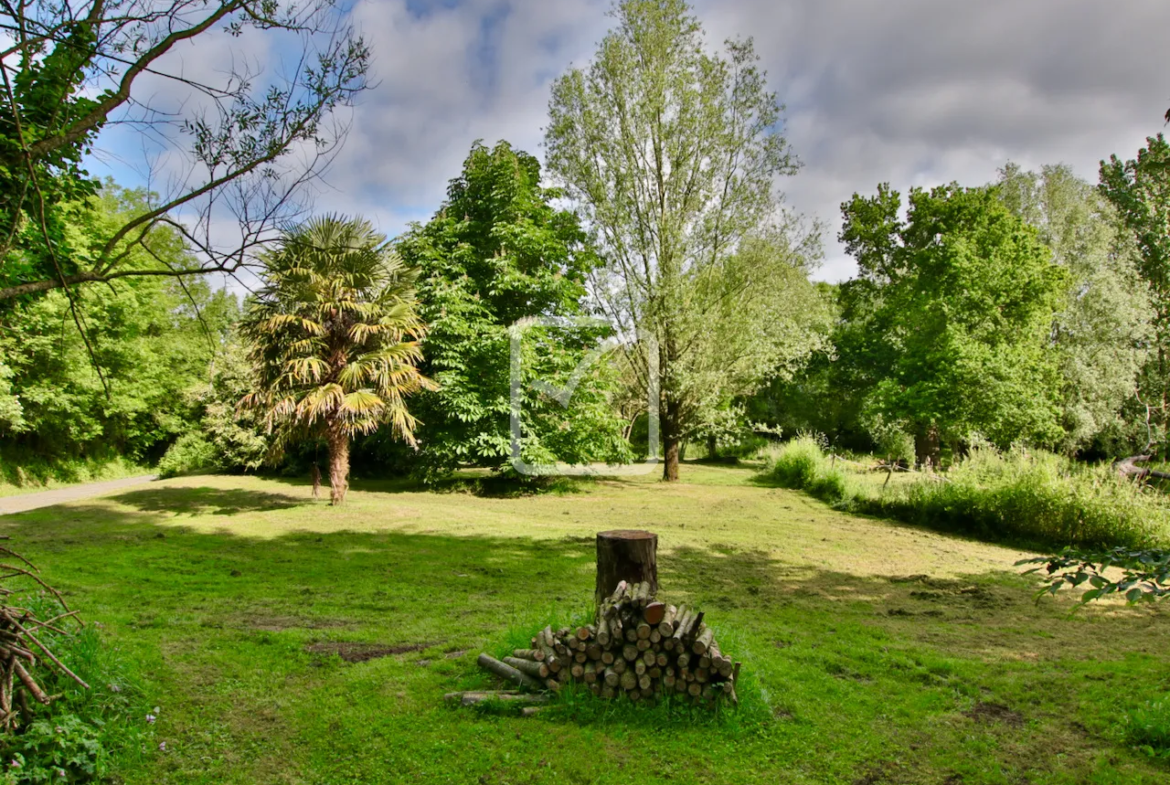 Fermette avec Gîte Indépendant à La Forêt-sur-Sèvre 