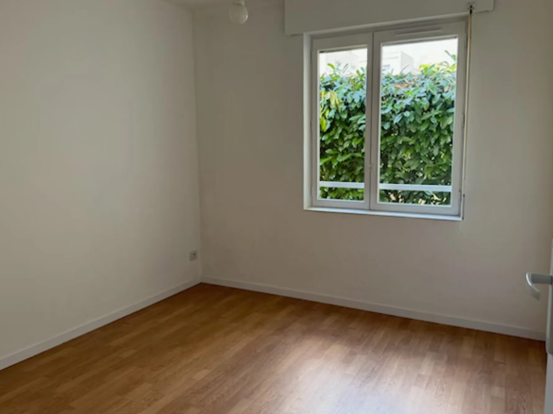 Appartement lumineux 3 pièces à vendre à Trappes - 63 m² 