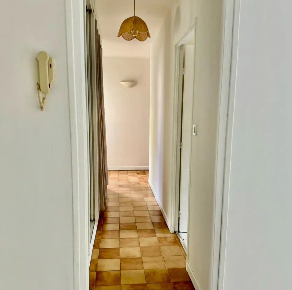 Appartement lumineux 3 pièces à vendre à Trappes - 63 m² 