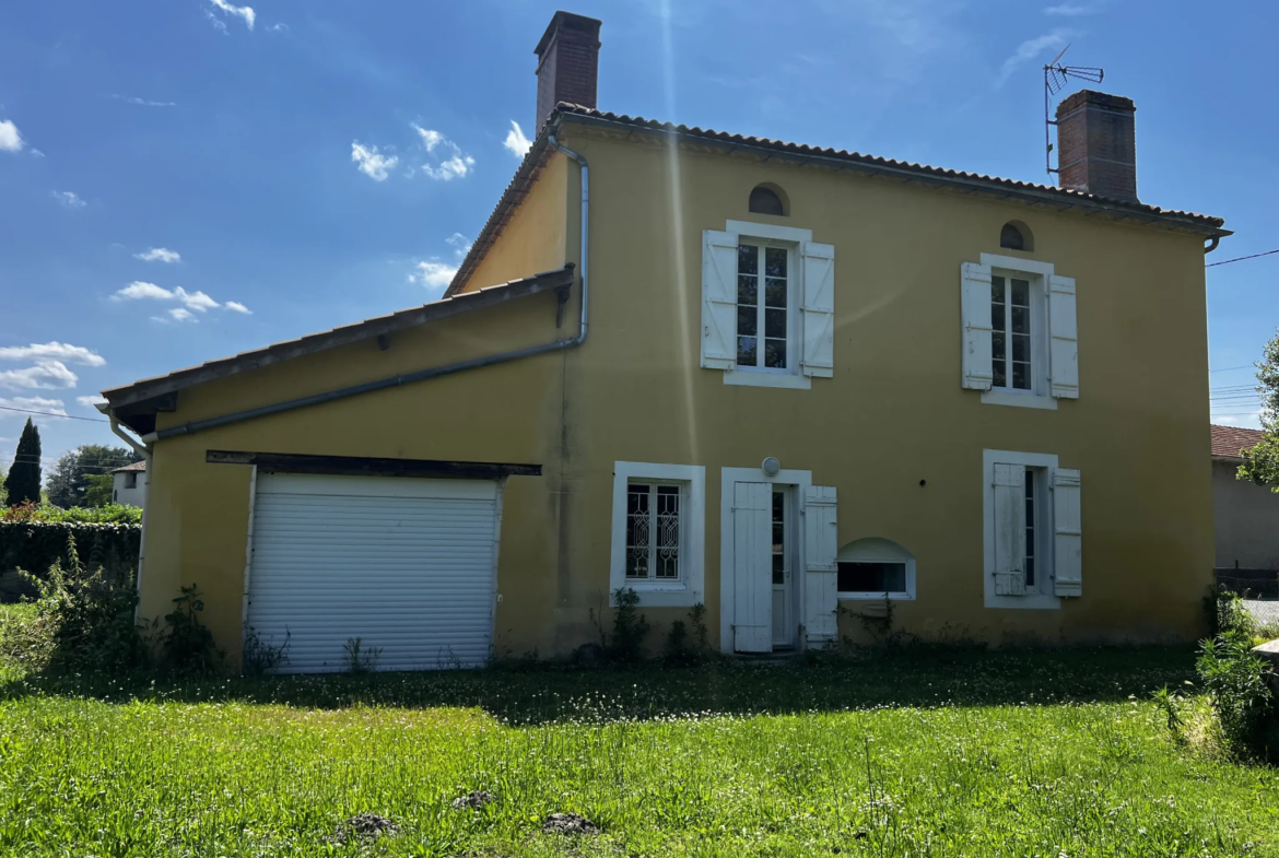 Maison de Maître à rénover au coeur de Langon 