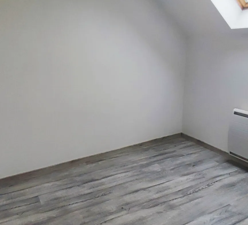 Appartement rénové à vendre au centre de Dreux - 2 pièces 