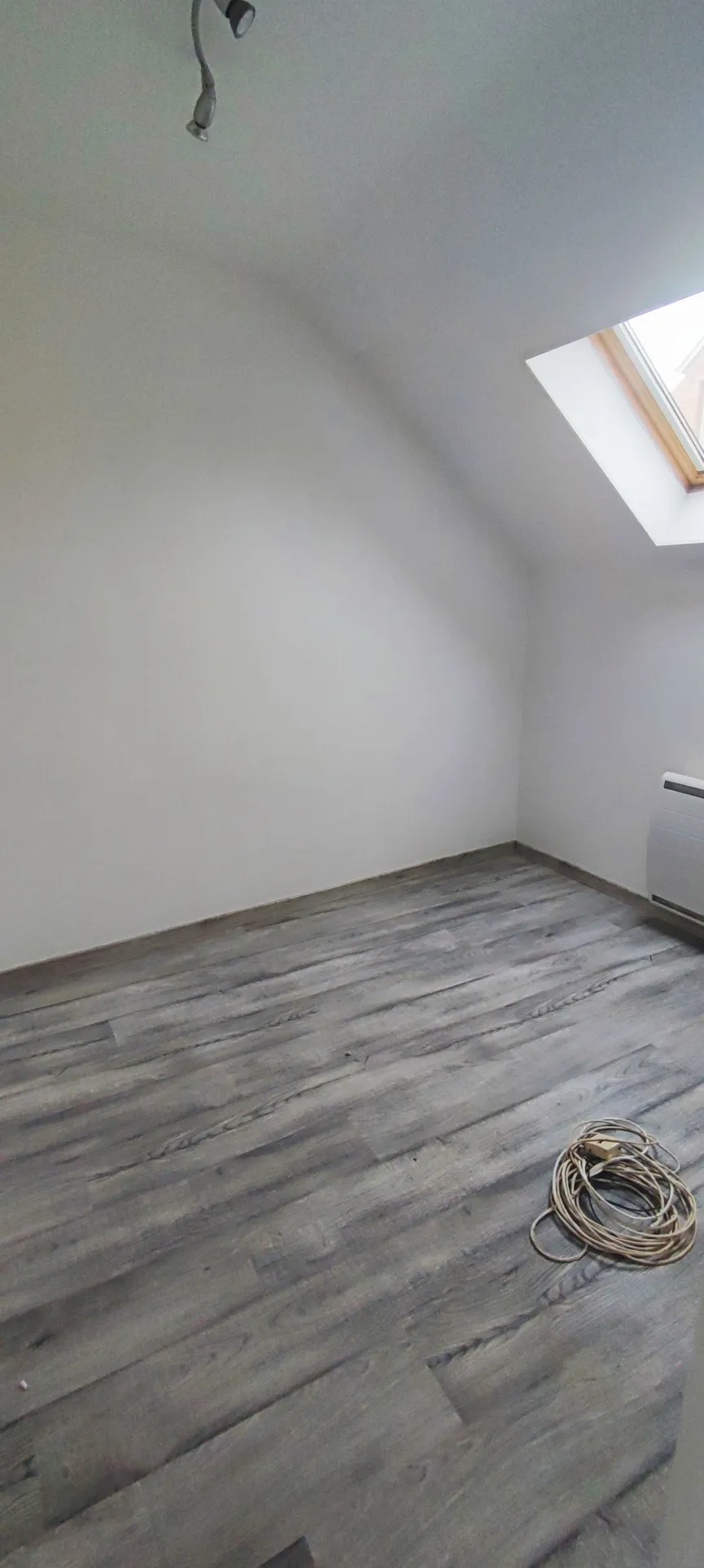 Appartement rénové à vendre au centre de Dreux - 2 pièces 