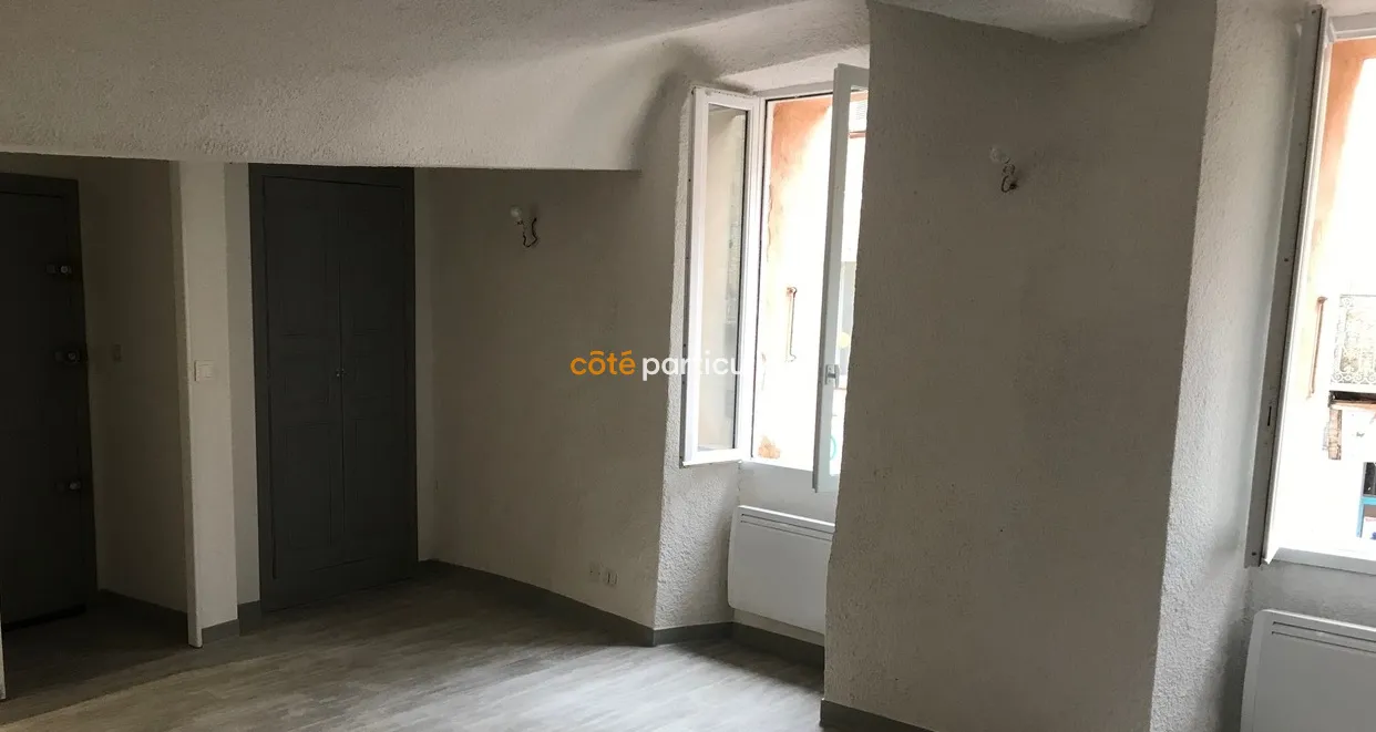 À vendre : Bel appartement F2 à Flayosc 