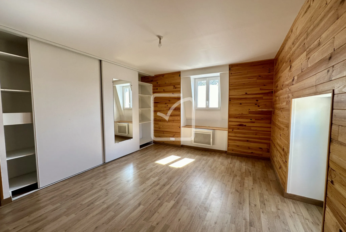 Maison de 133 m² à Saint-André-d'Allas sur 5319 m² 