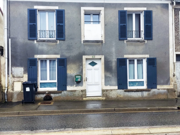 Maison de ville spacieuse à Reuil en brie - 100 m²