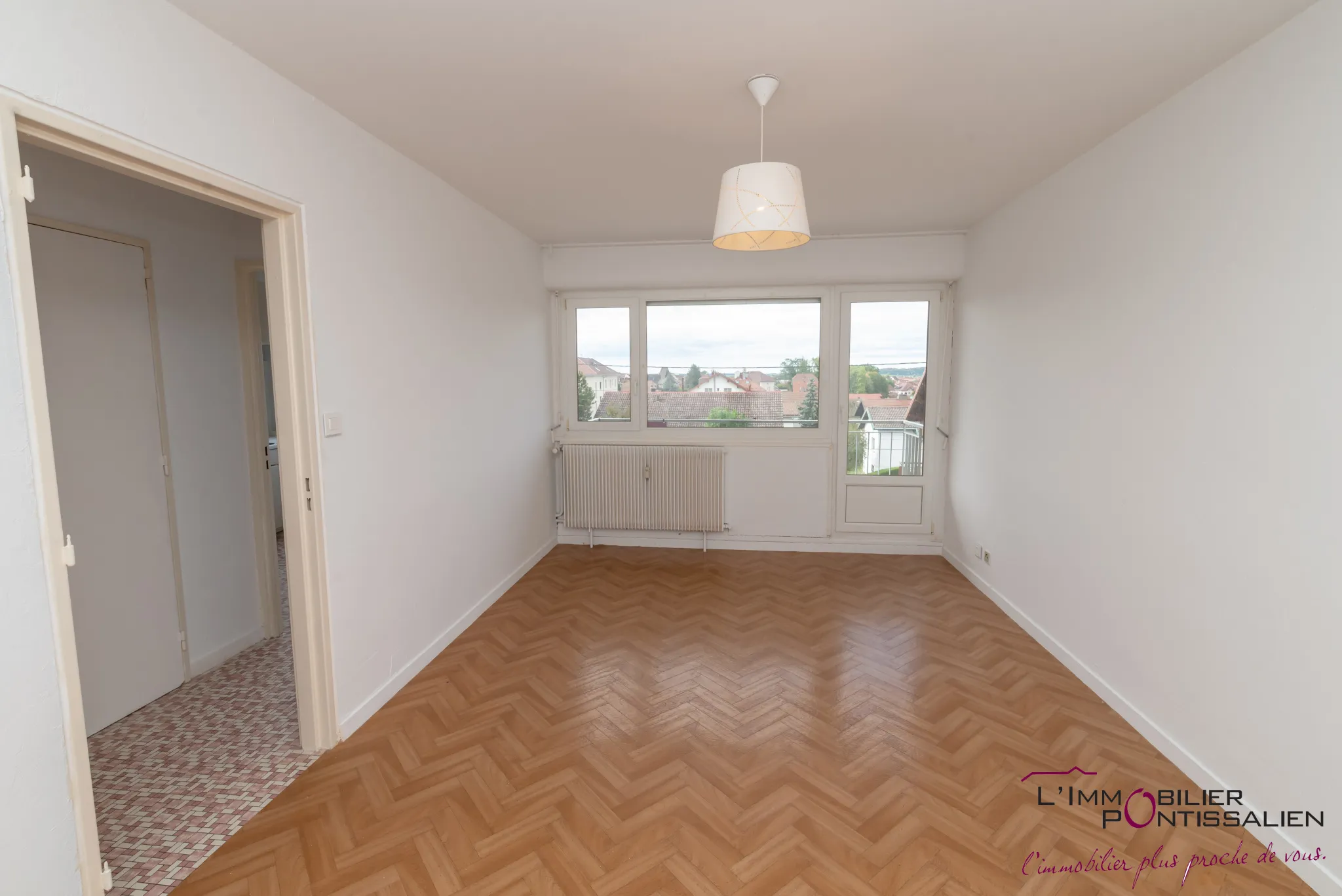 Appartement T3 à vendre à Pontarlier - Proche centre ville - Balcon - Garage - Cave 