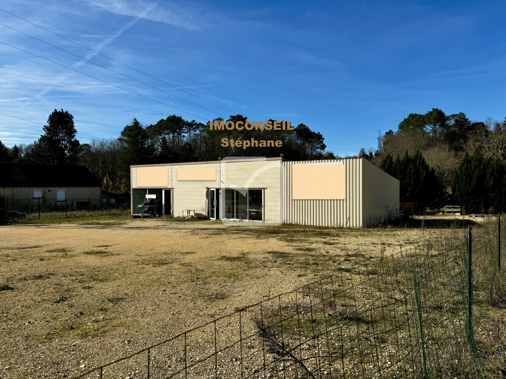 Vente d'un bâtiment professionnel de 126 m² à Sarlat-la-Canéda 