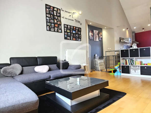 Appartement 5 pièces de 108 m² avec terrasse à Lannoy