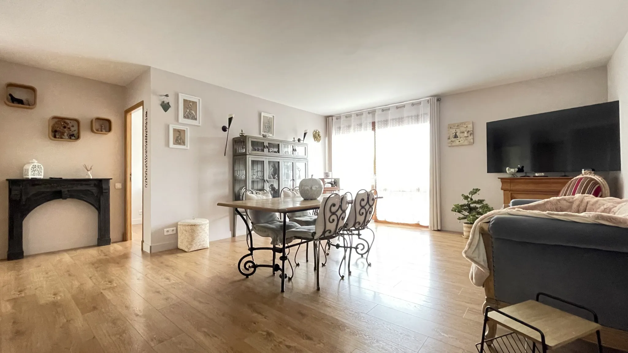 À vendre : Appartement 3 pièces rénové à Palaiseau, proche RER 