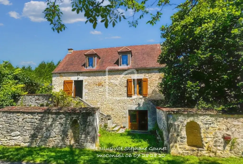 Charmante maison quercynoise à vendre à St Cirq Souillaguet