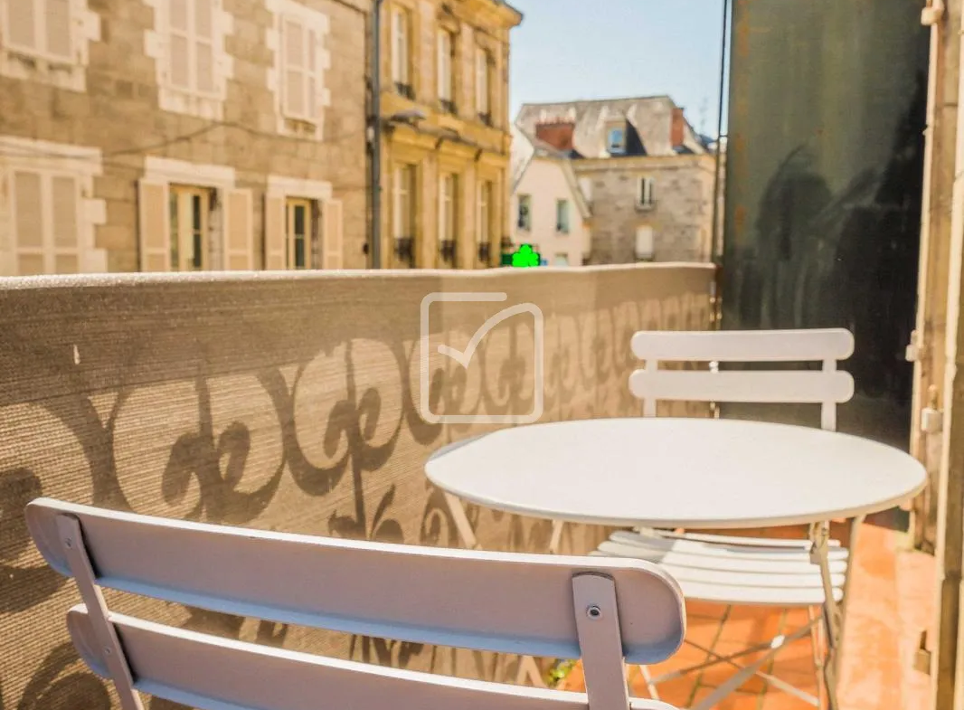 À vendre : Appartement meublé T3 avec balcon à Brive la Gaillarde 