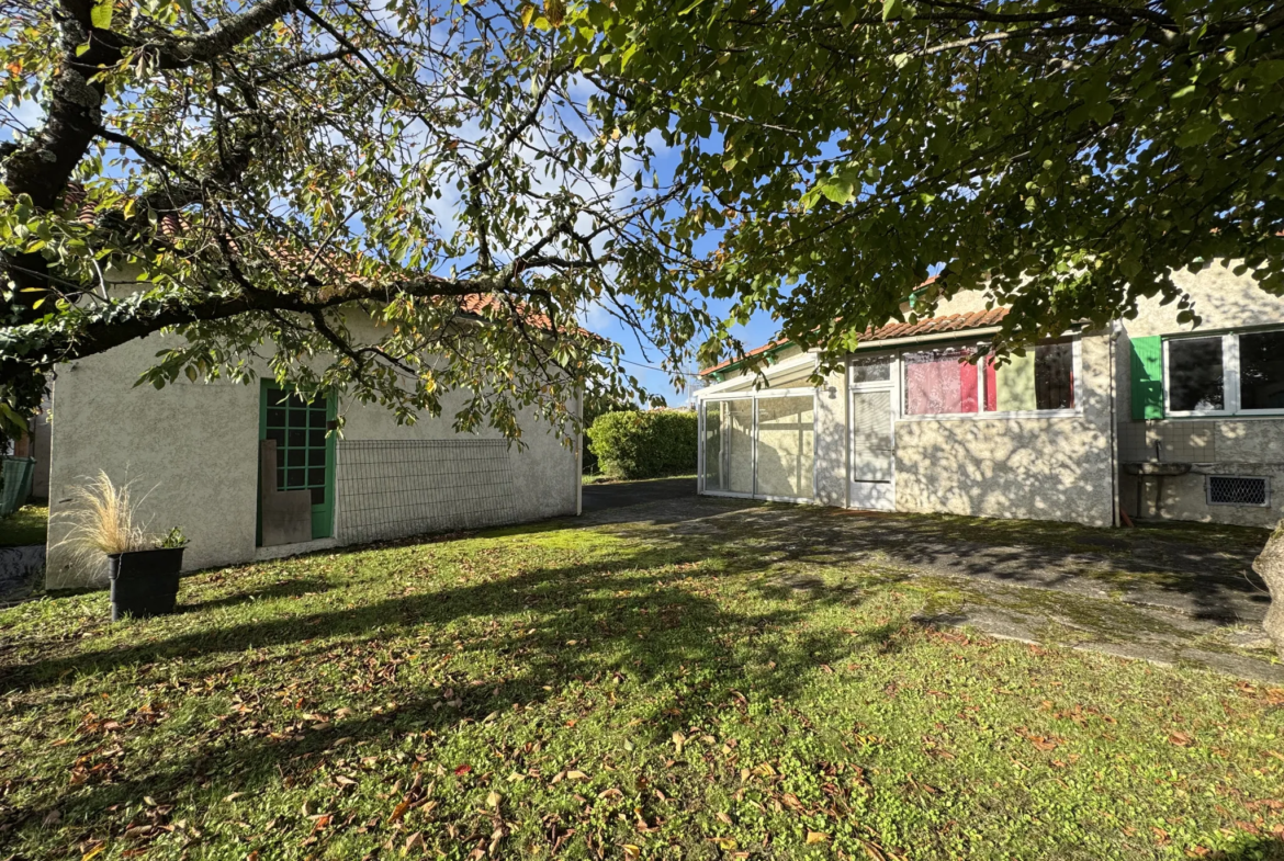 Maison à rénover de 63 m² à Meschers, Sud Royan 