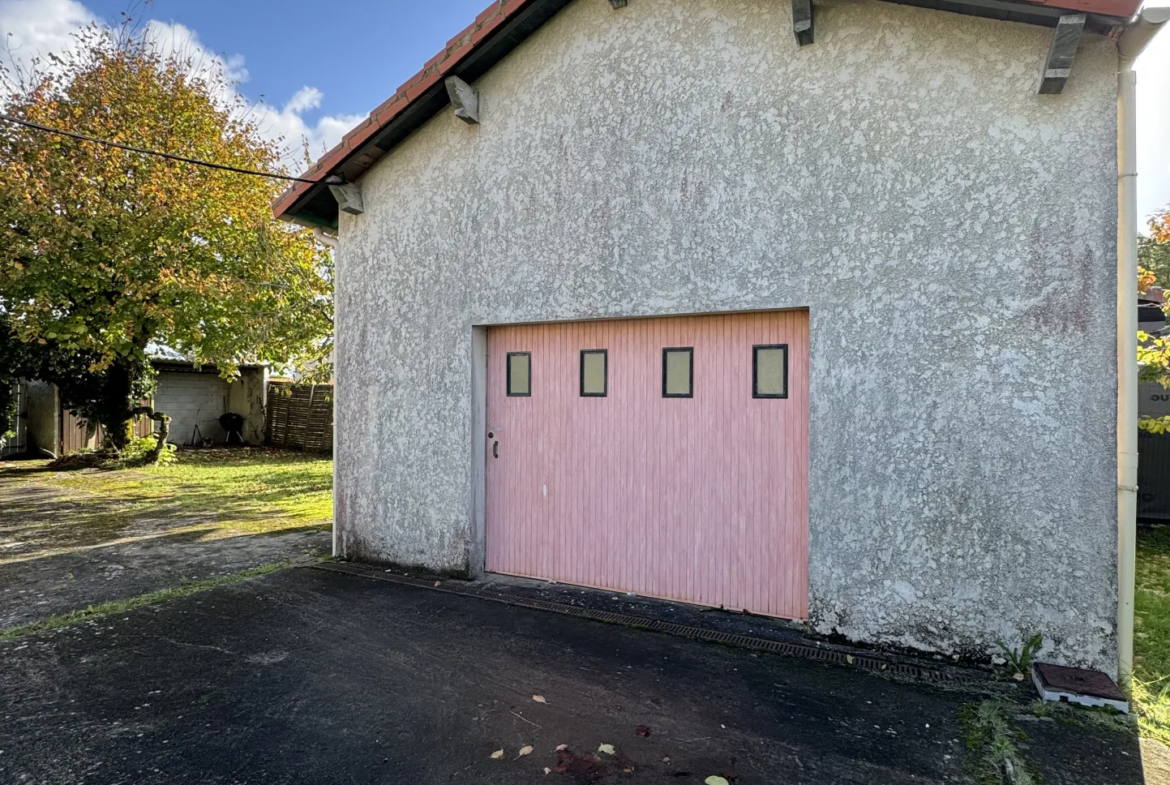 Maison à rénover de 63 m² à Meschers, Sud Royan 