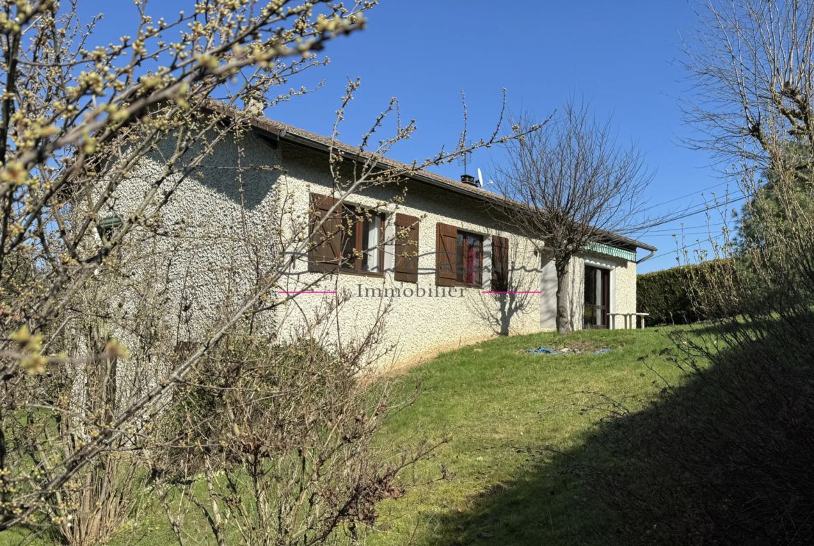 Maison à vendre à Amplepuis - 100 m² avec 4 chambres 