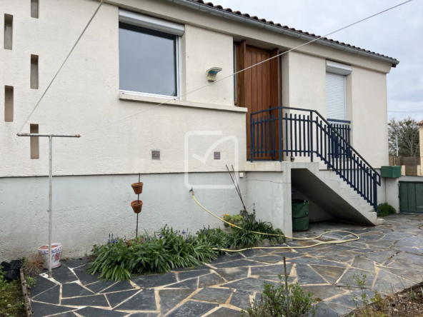 Maison lumineuse à vendre à Saint-Benoit - Ermitage