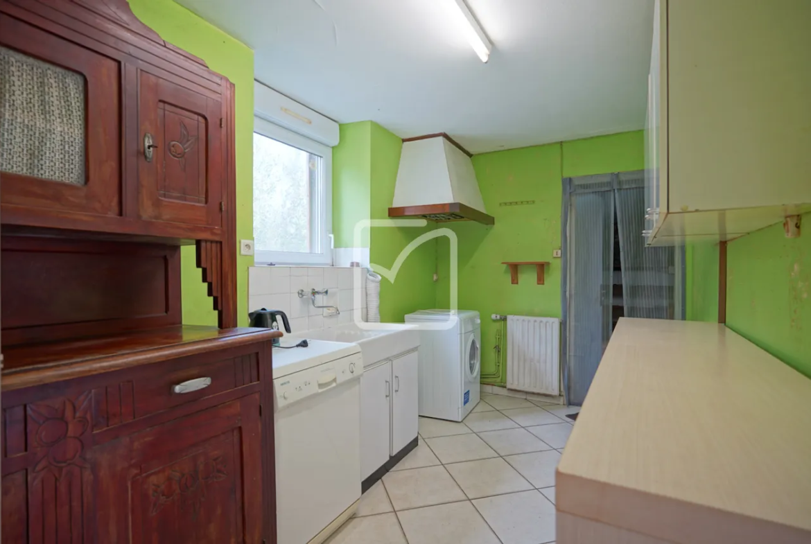 Fermette avec 3 chambres à vendre près de Courlay 