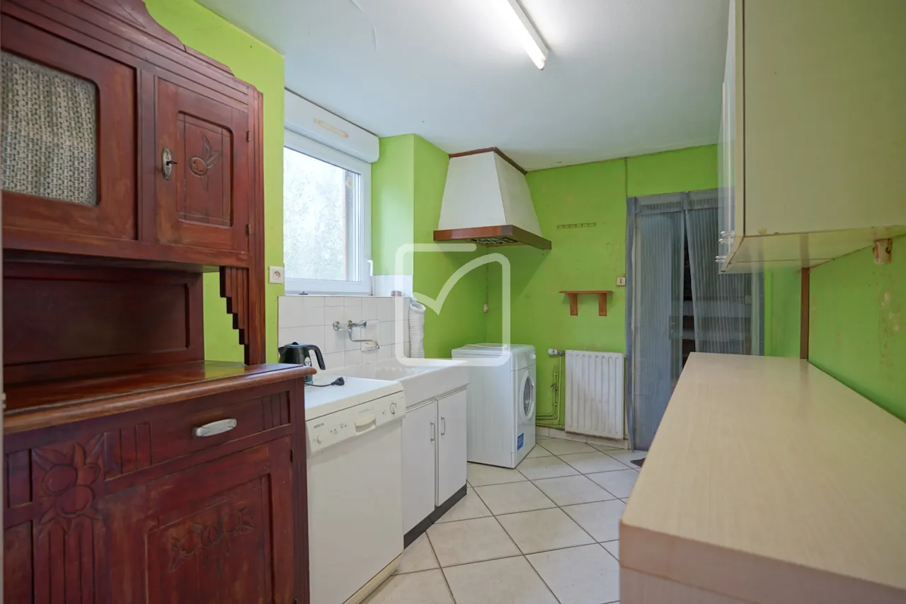 Fermette avec 3 chambres à vendre près de Courlay 