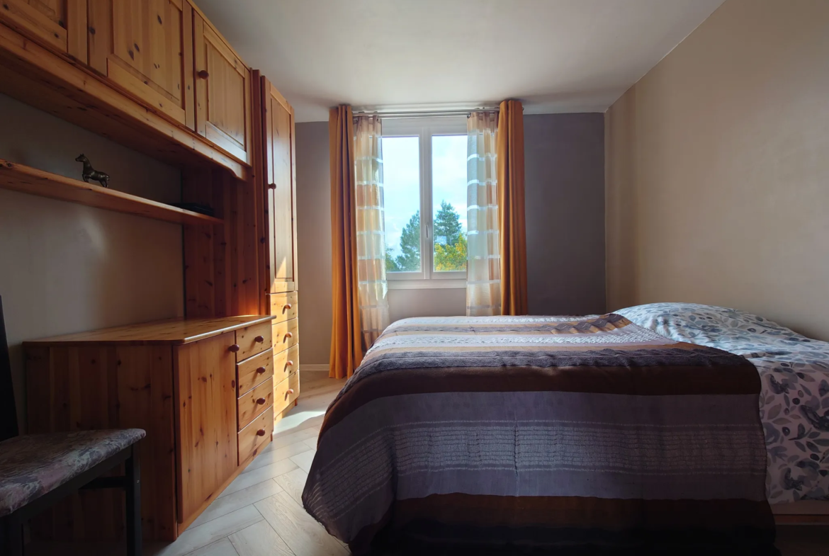 À vendre : Appartement 3 pièces à Viry-Chatillon, 65 m² lumineux et rénové 