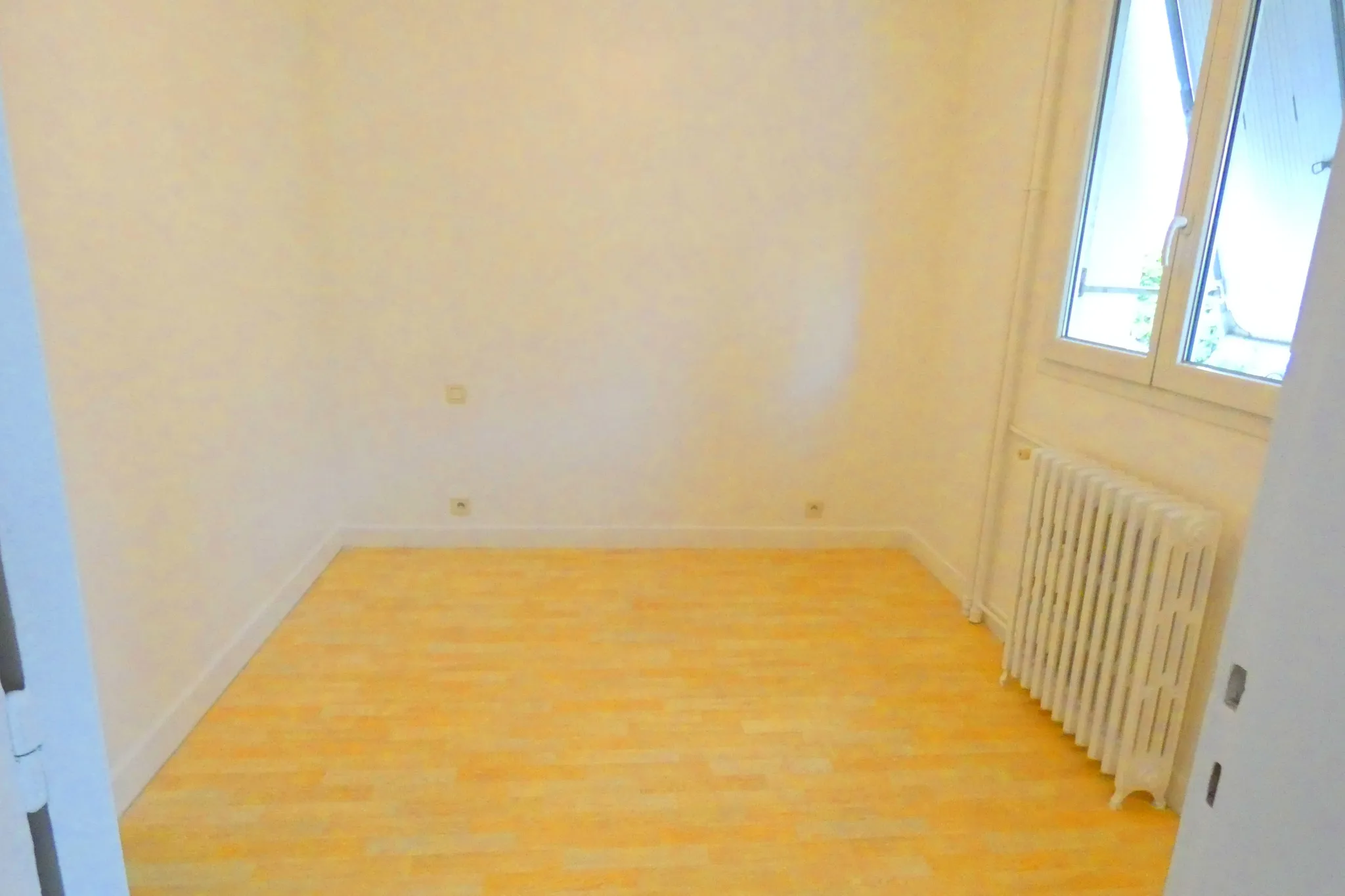 À vendre : Appartement T4 avec Ascenseur et Balcon à Aurillac 