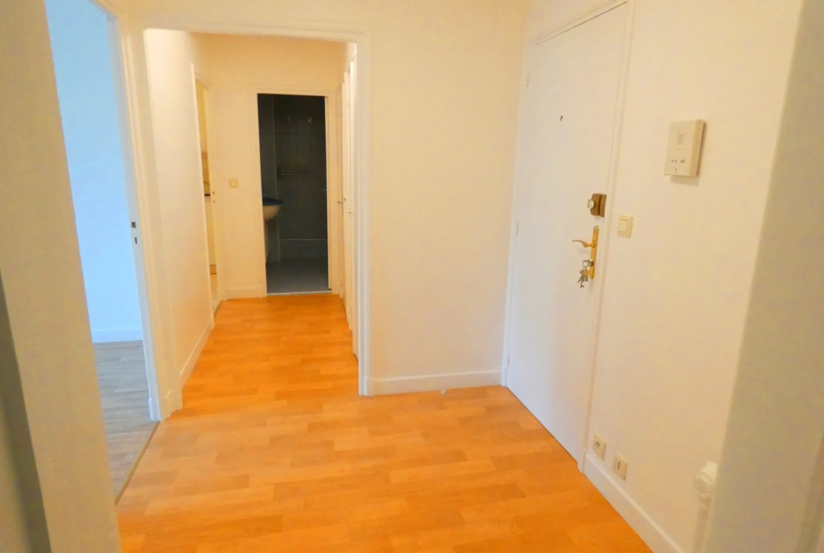 À vendre : Appartement T4 avec Ascenseur et Balcon à Aurillac 