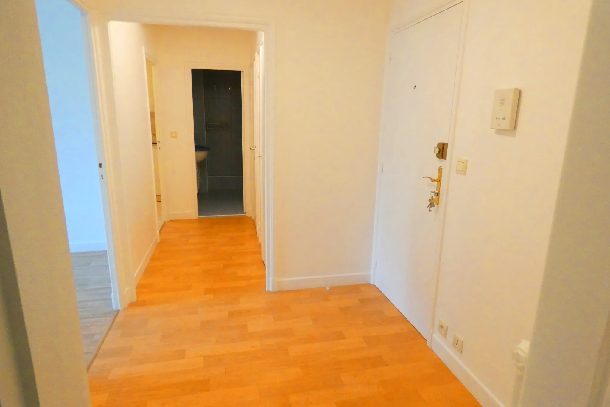 À vendre : Appartement T4 avec Ascenseur et Balcon à Aurillac 