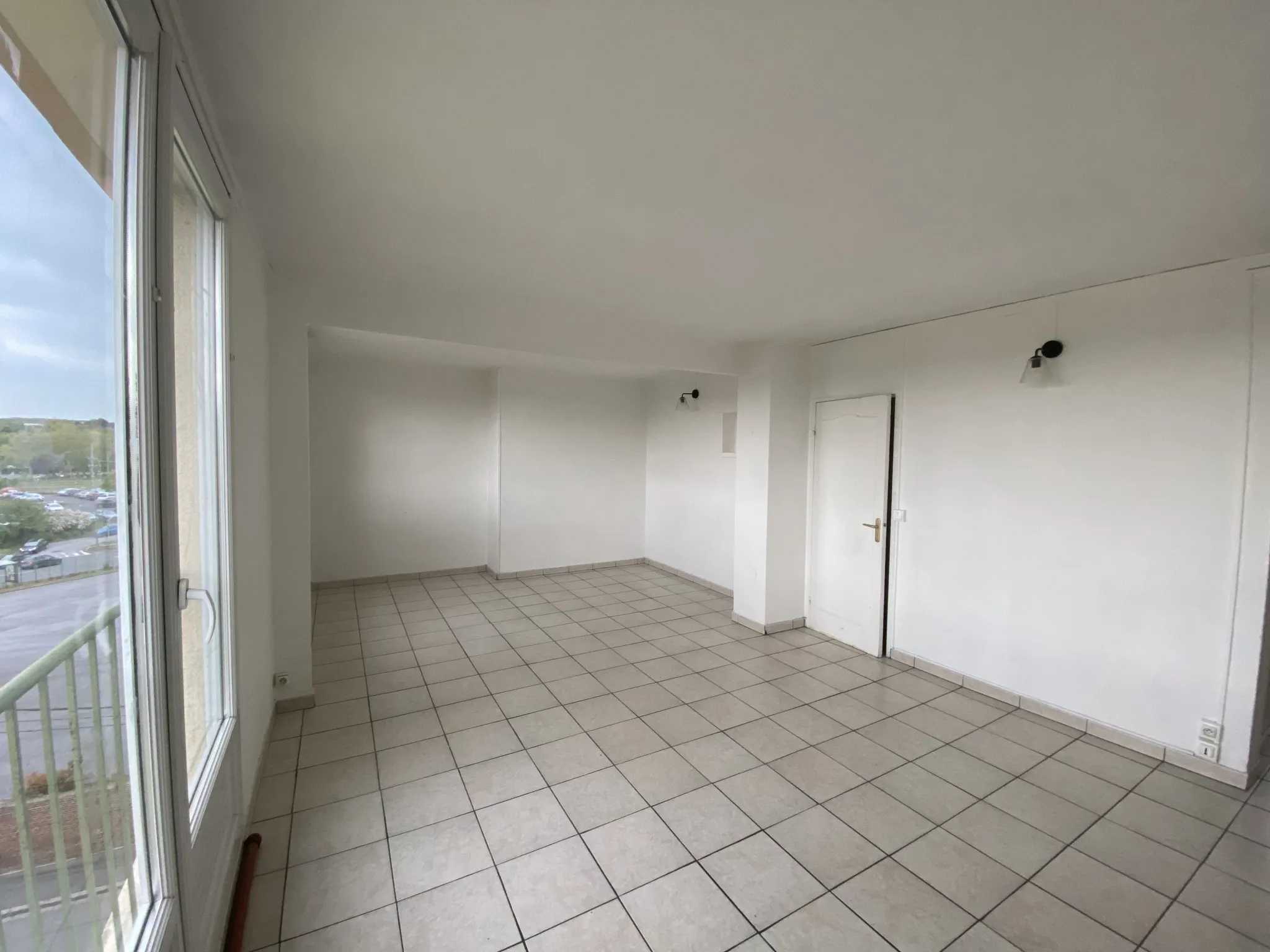 Appartement T4 à vendre à Beauvais - Investissement attractif 