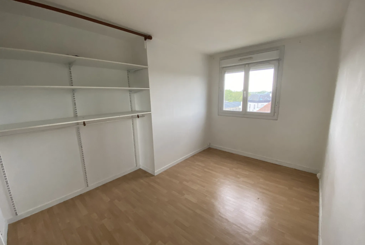 Appartement T4 à vendre à Beauvais - Investissement attractif 