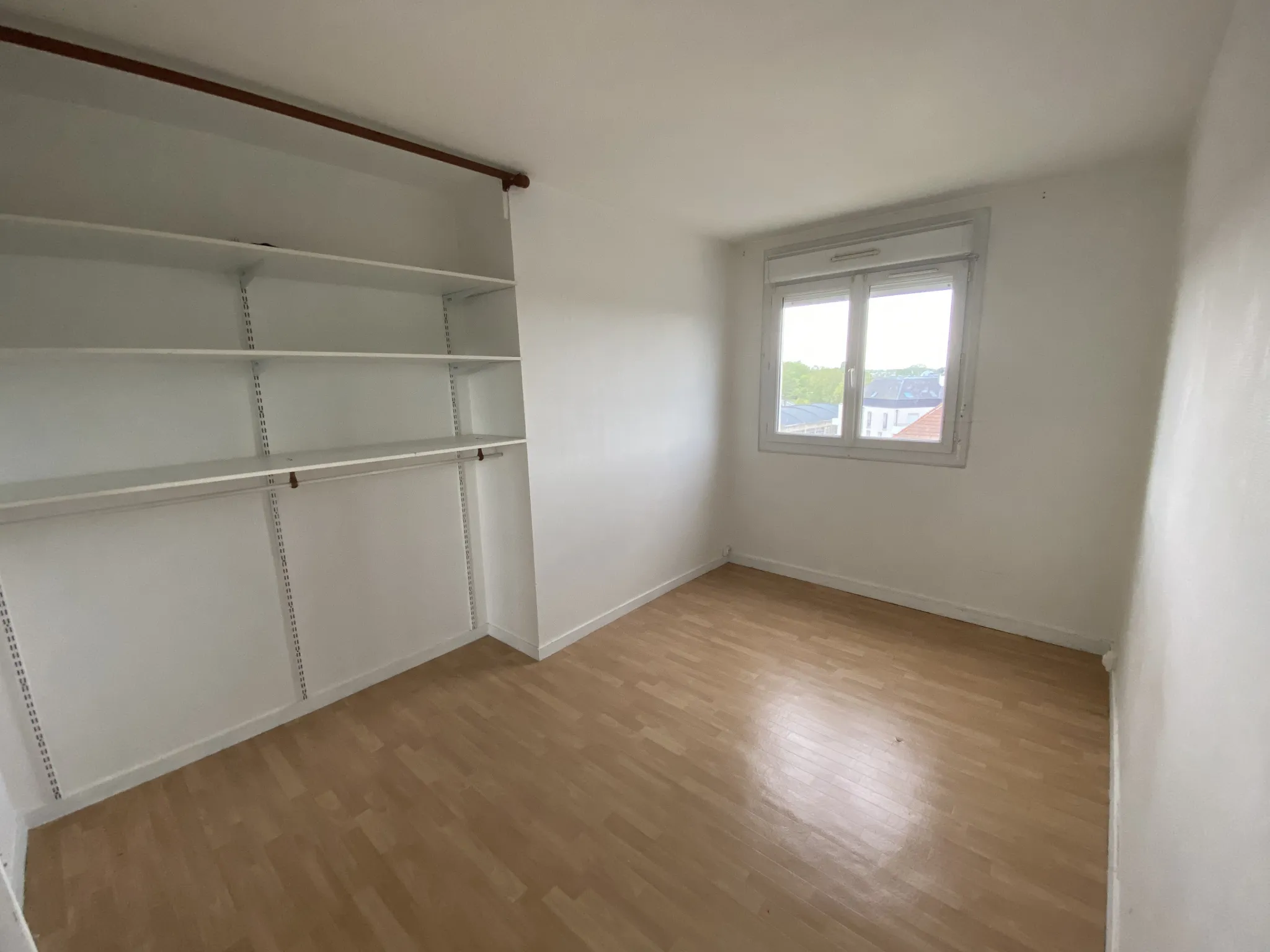 Appartement T4 à vendre à Beauvais - Investissement attractif 