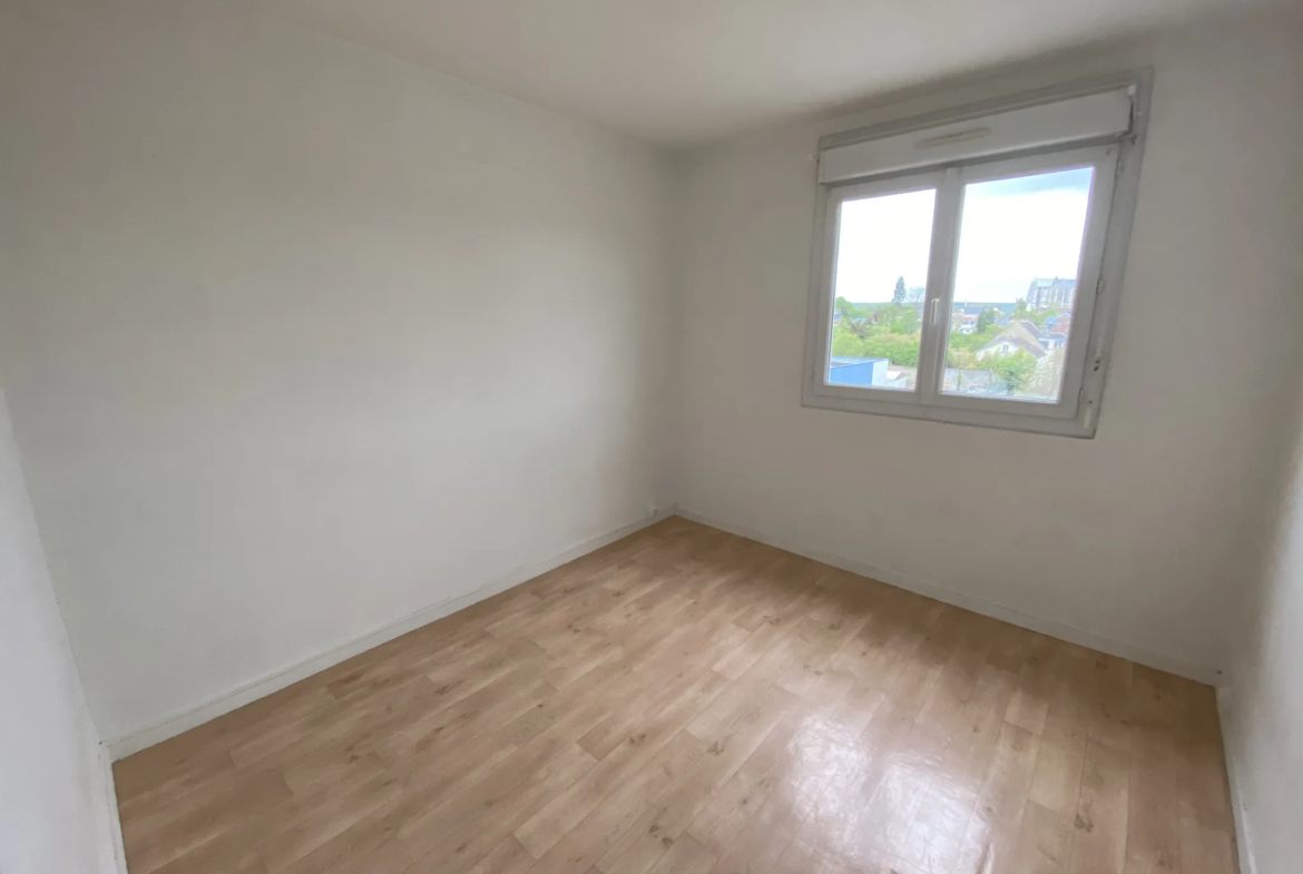 Appartement T4 à vendre à Beauvais - Investissement attractif 