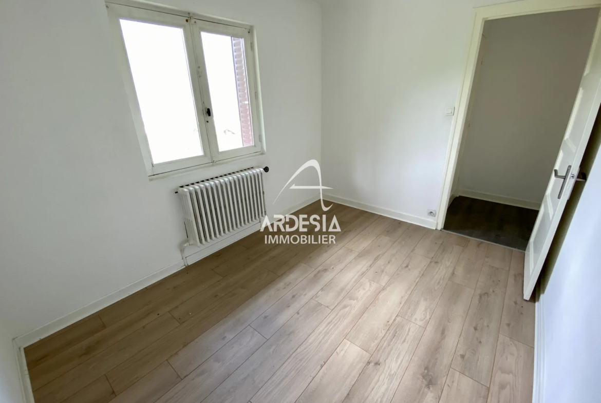 À vendre : Appartement T3 avec garage et jardin à Saint-Julien-Mont-Denis 