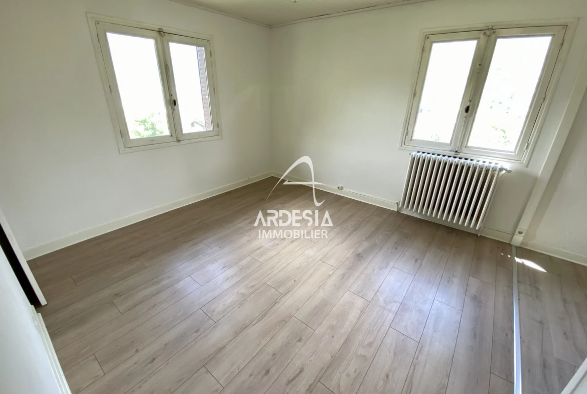 À vendre : Appartement T3 avec garage et jardin à Saint-Julien-Mont-Denis 