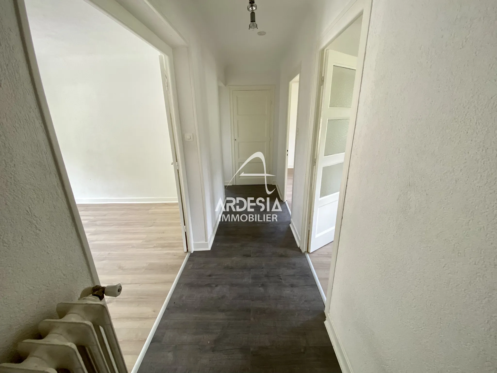 À vendre : Appartement T3 avec garage et jardin à Saint-Julien-Mont-Denis 