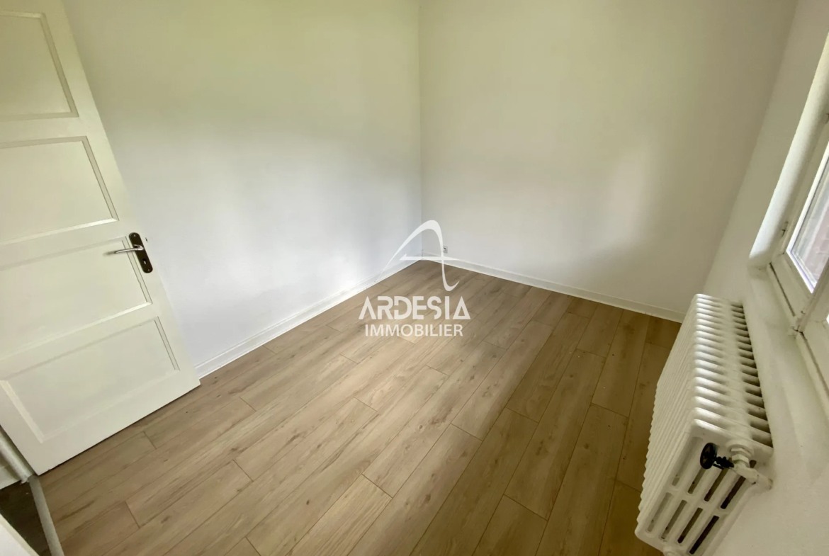 À vendre : Appartement T3 avec garage et jardin à Saint-Julien-Mont-Denis 