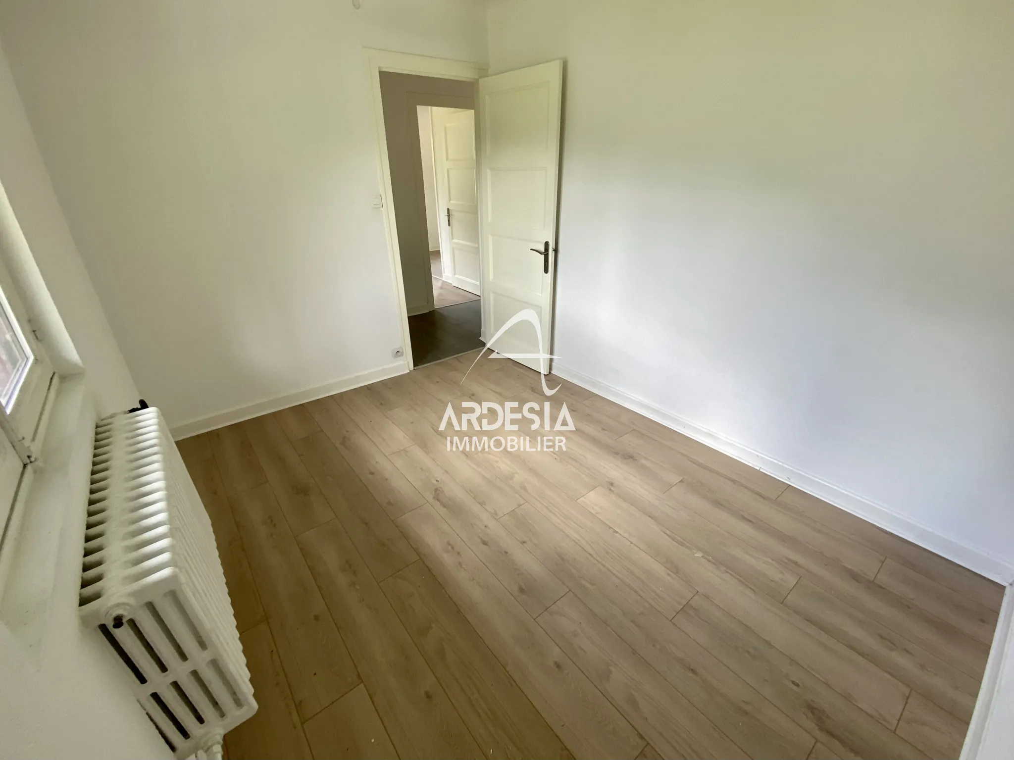 À vendre : Appartement T3 avec garage et jardin à Saint-Julien-Mont-Denis 