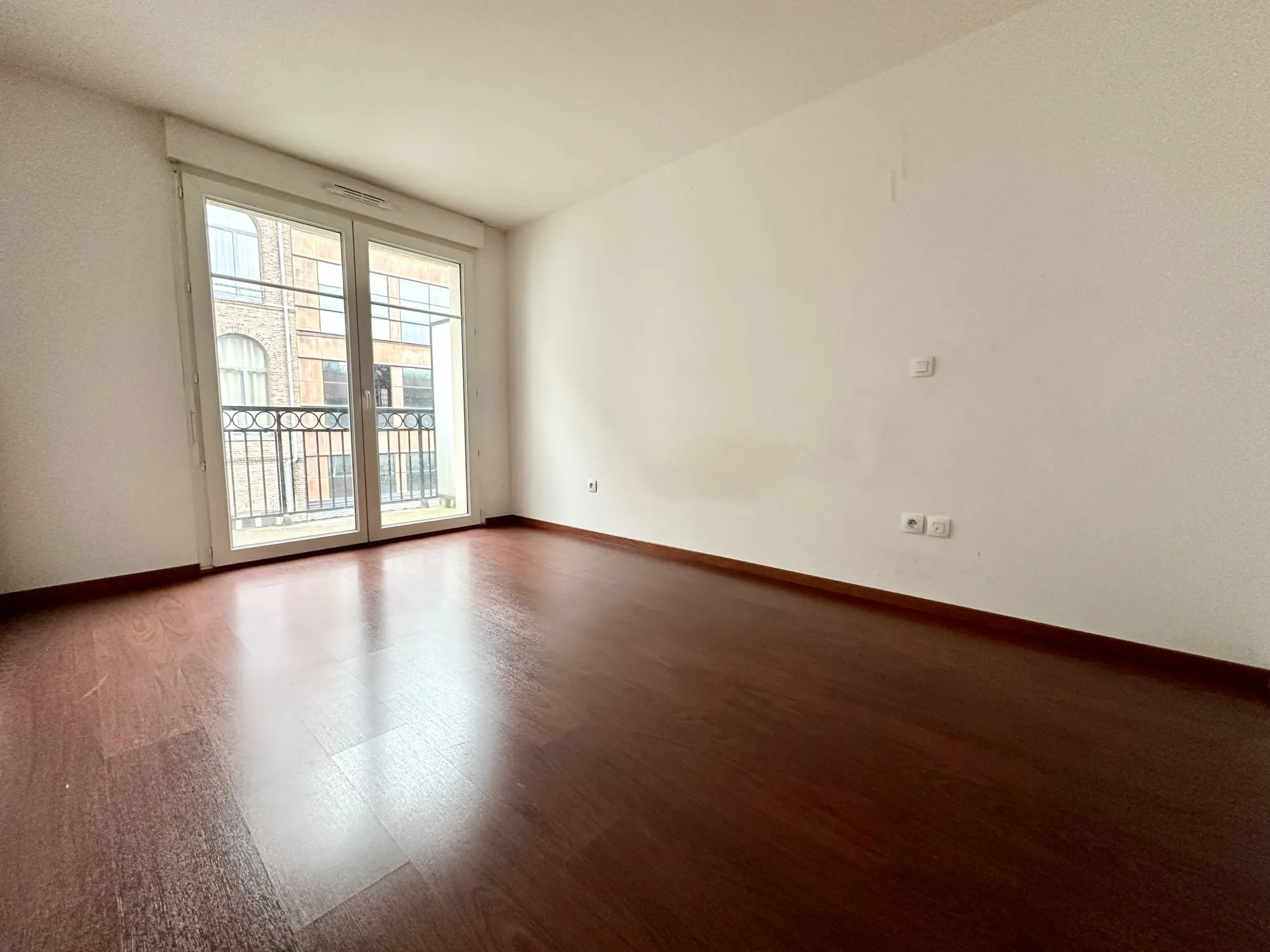 Vente Appartement 2 Chambres avec Balcon à Vieux Lille 