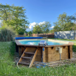 Maison Familiale Spacieuse à Massay avec Piscine et Appartement Indépendant