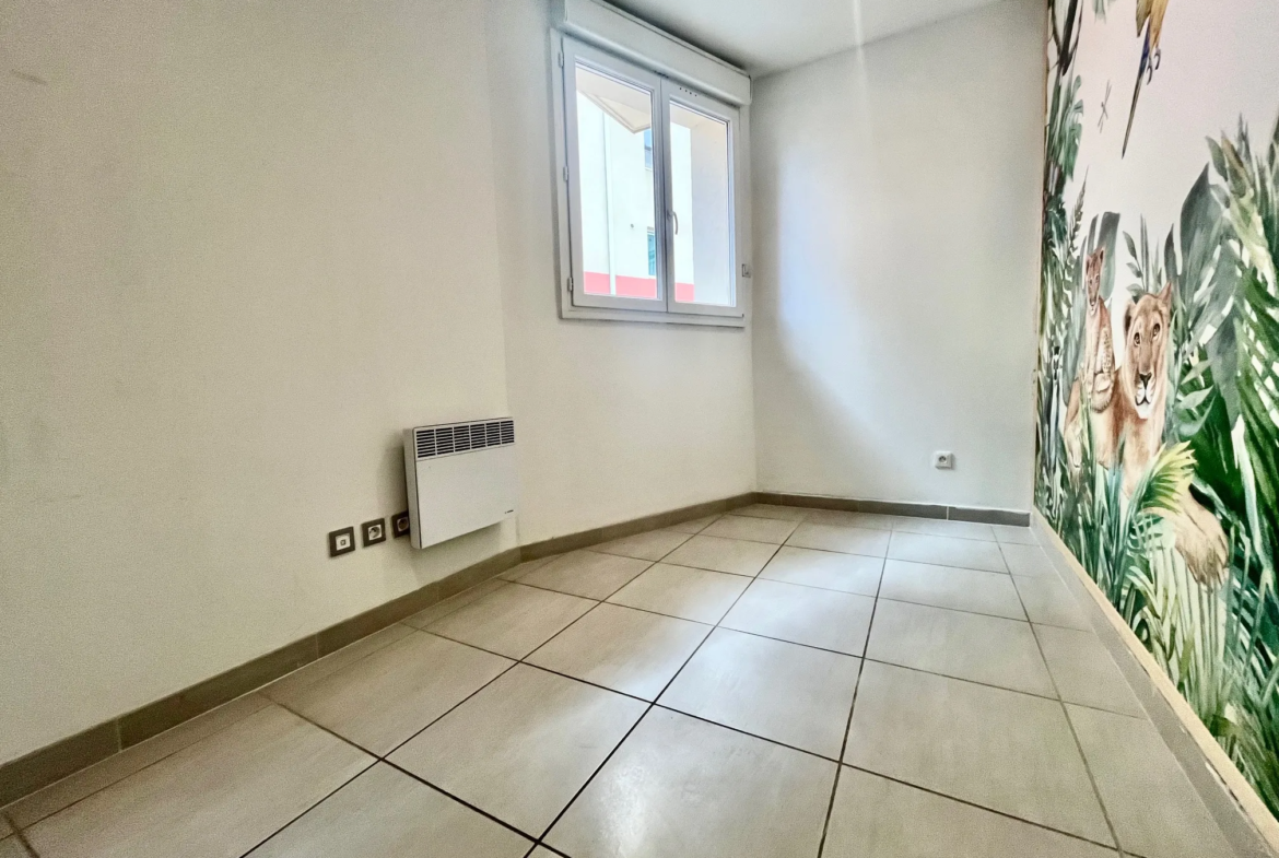 Appartement 3 pièces 48 m² à Nîmes dans le quartier Préfecture 