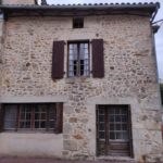 Maison de bourg avec grange et jardin à Champniers et Reilhac