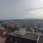 À vendre : Appartement T2 dernier étage à Pau avec vue sur les Pyrénées