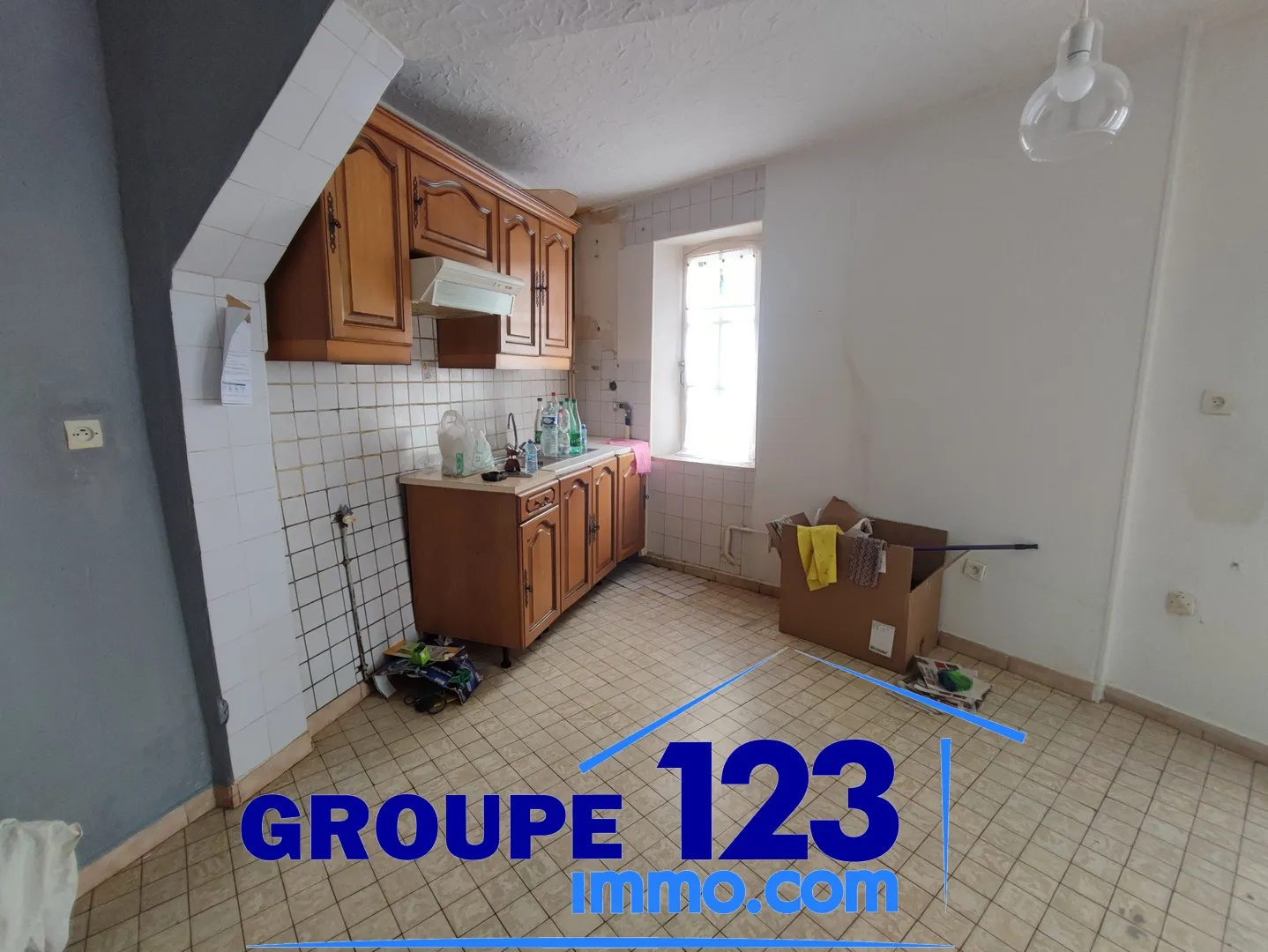 Maison de ville à JOIGNY - 95 m² avec 2 chambres 