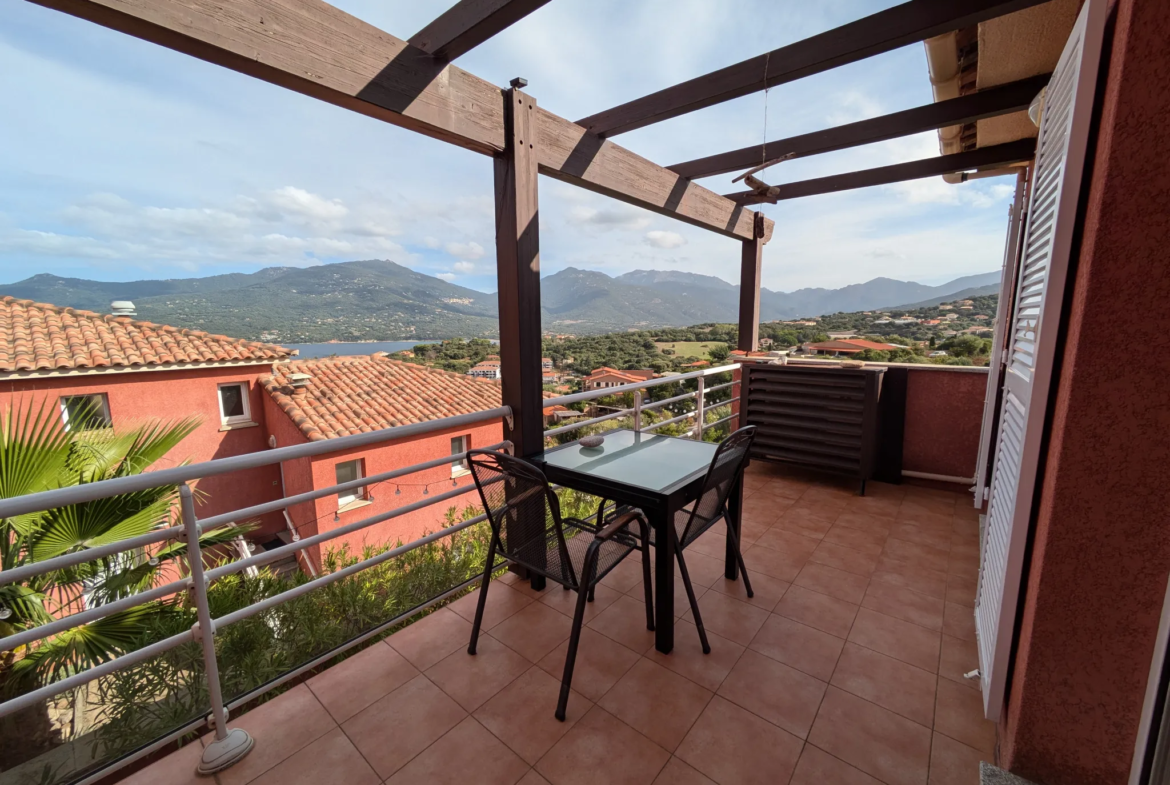 Bel Appartement T3 avec Terrasse et Vue Mer à Propriano 