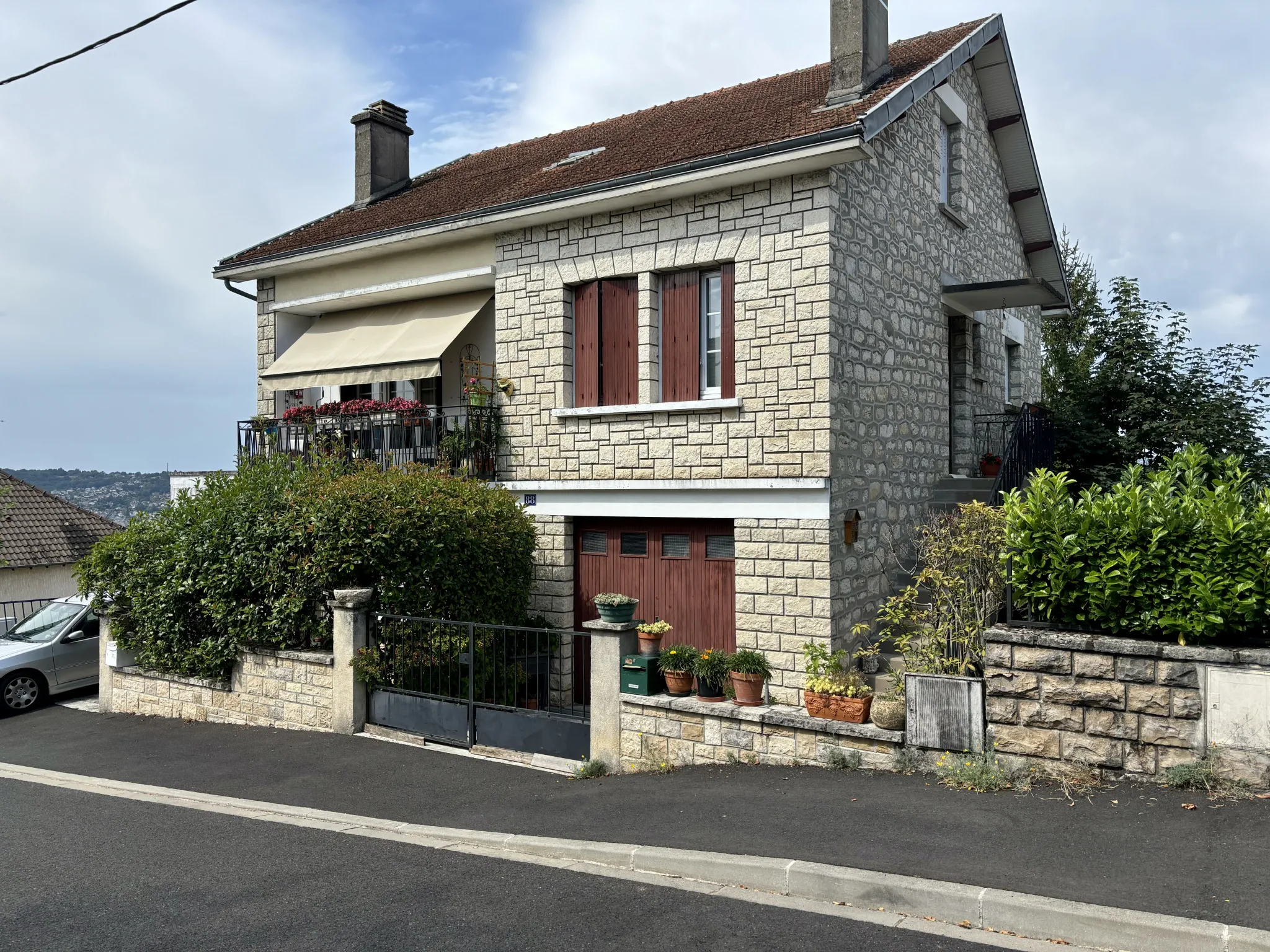 Maison avec deux appartements à Brive la Gaillarde 